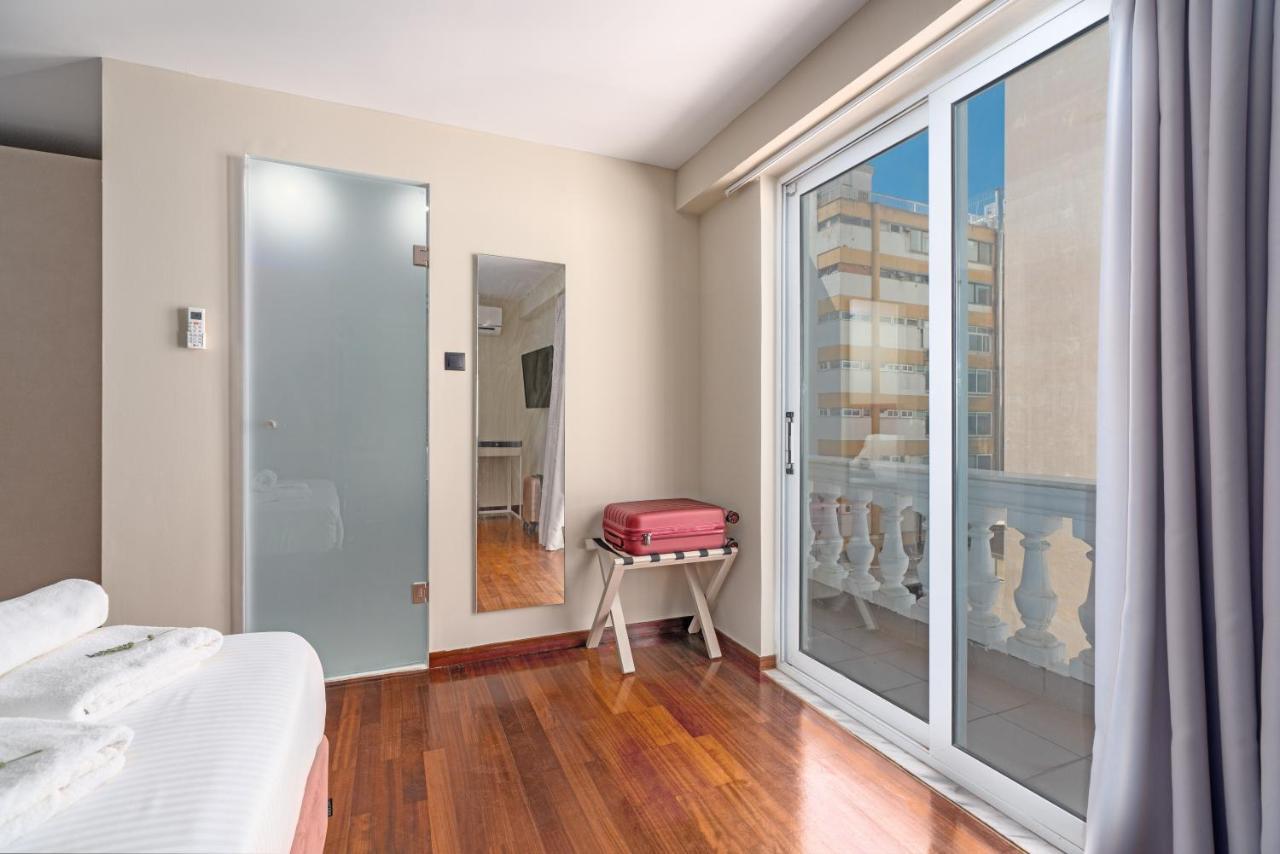 Aeolos Luxury Suites Athens Exterior photo